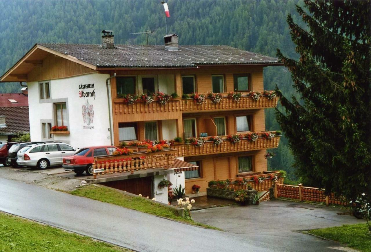 Gastehaus Alpenruh Hotel Pragraten Exterior photo