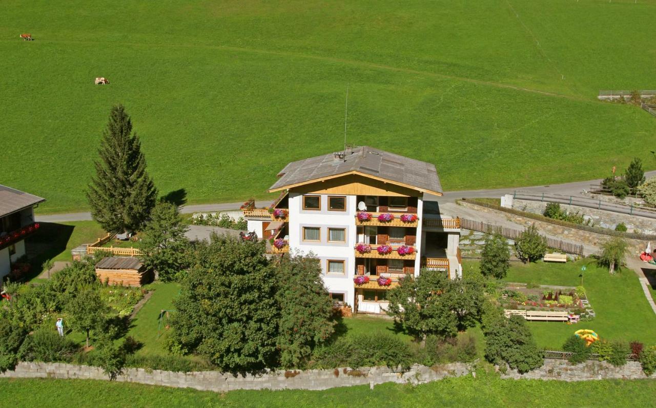 Gastehaus Alpenruh Hotel Pragraten Exterior photo